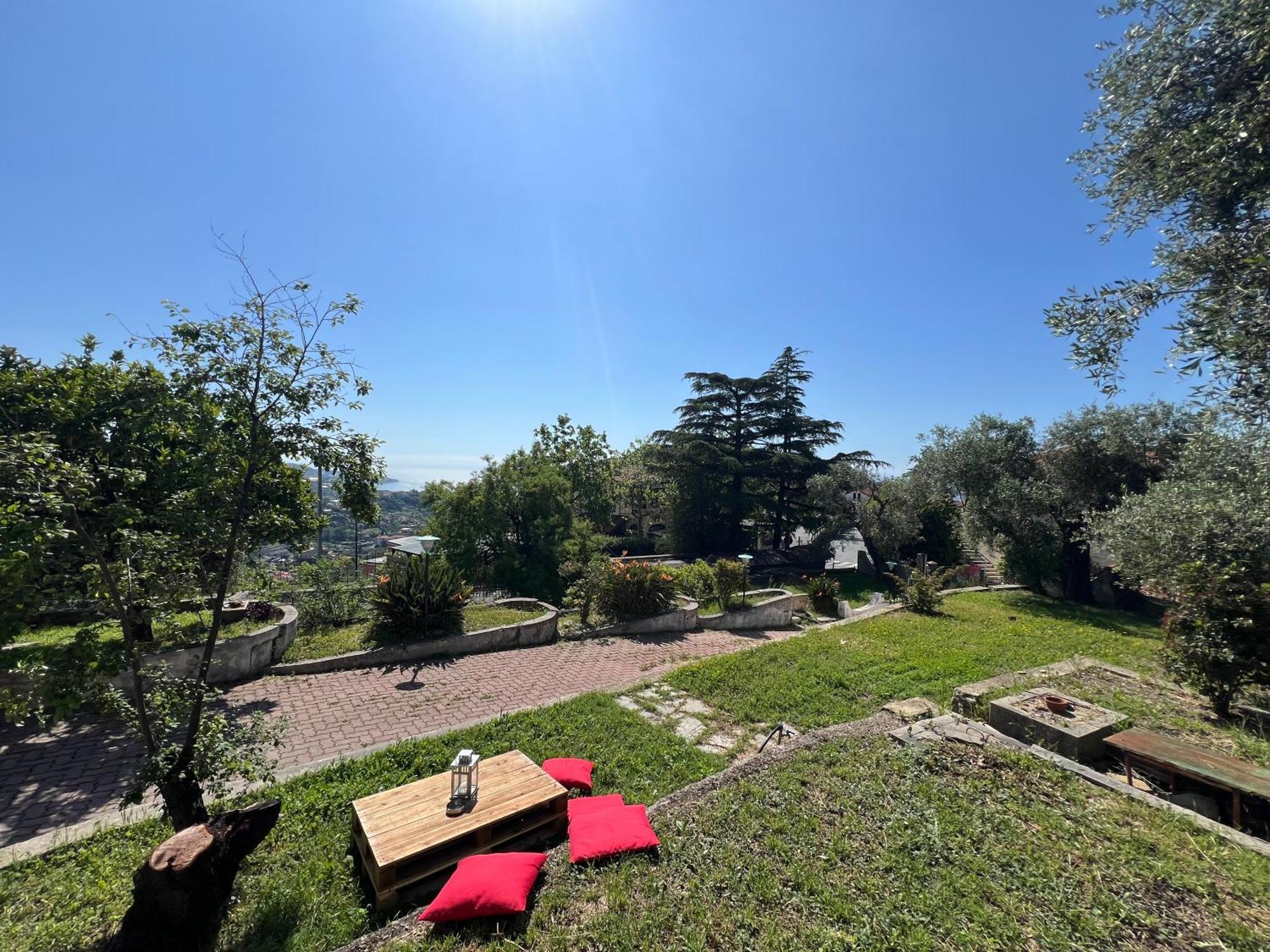 Villa In Collina Vista Mare San Remo Exterior foto